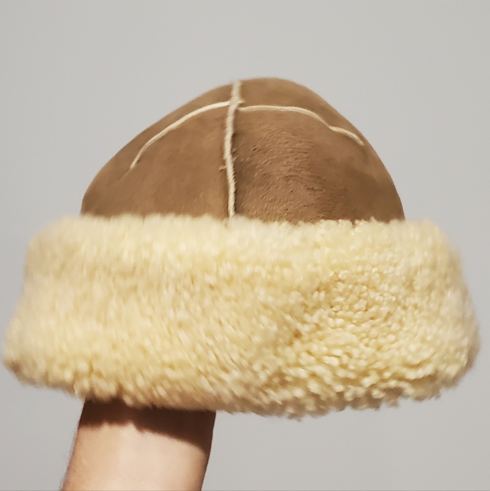Natural Sheepskin Shearling Fur Winter Hat